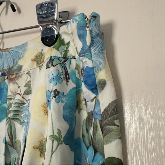 Talbot’s Skirt Pleated Floral Print Feminine Fairy Forest Blue & Cream Size 8P - Picture 5 of 10